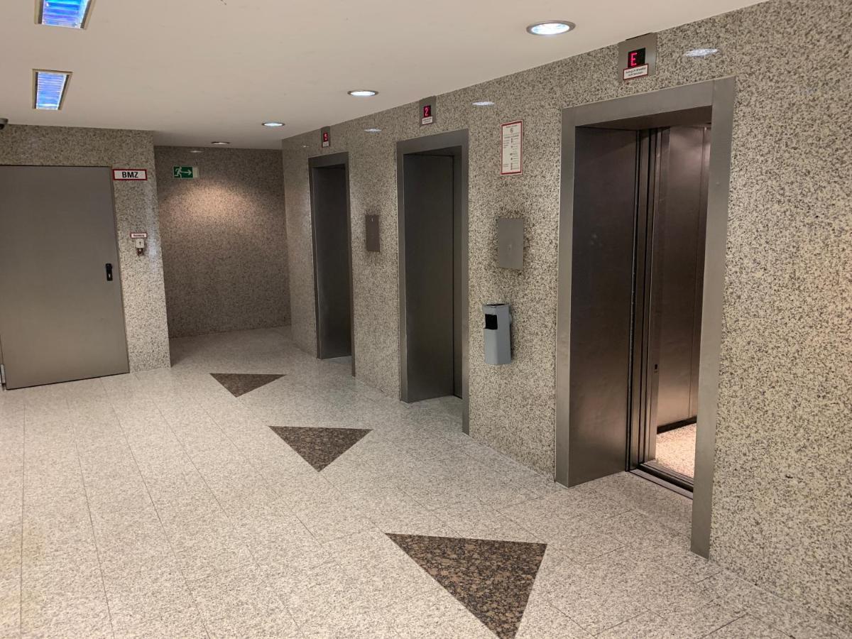 Gemuetliches Zimmer 20 Min Vom Frankfurt Hbf 1 Langen  Kültér fotó